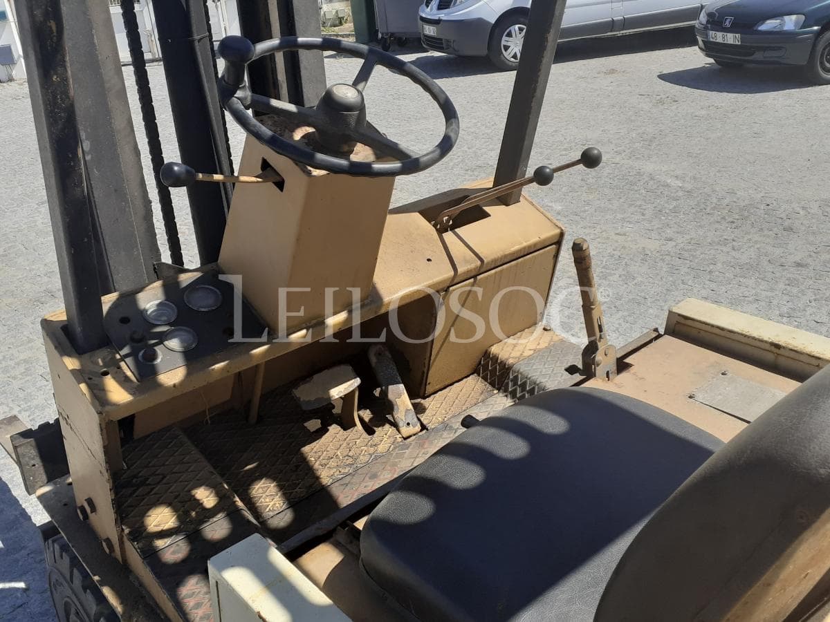Empilhador Yale · Gás — imagen 8