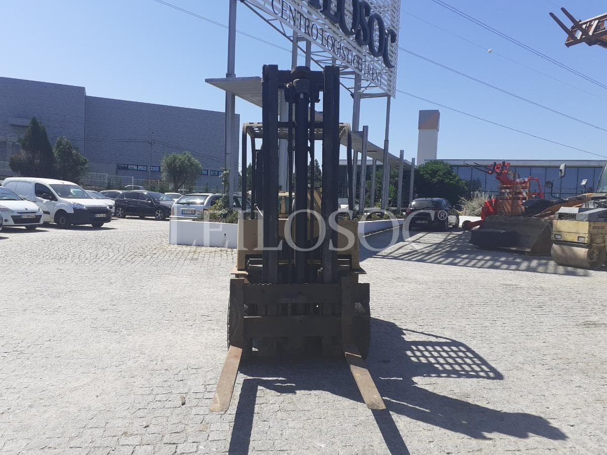 Empilhador Yale · Gás — imagen 2