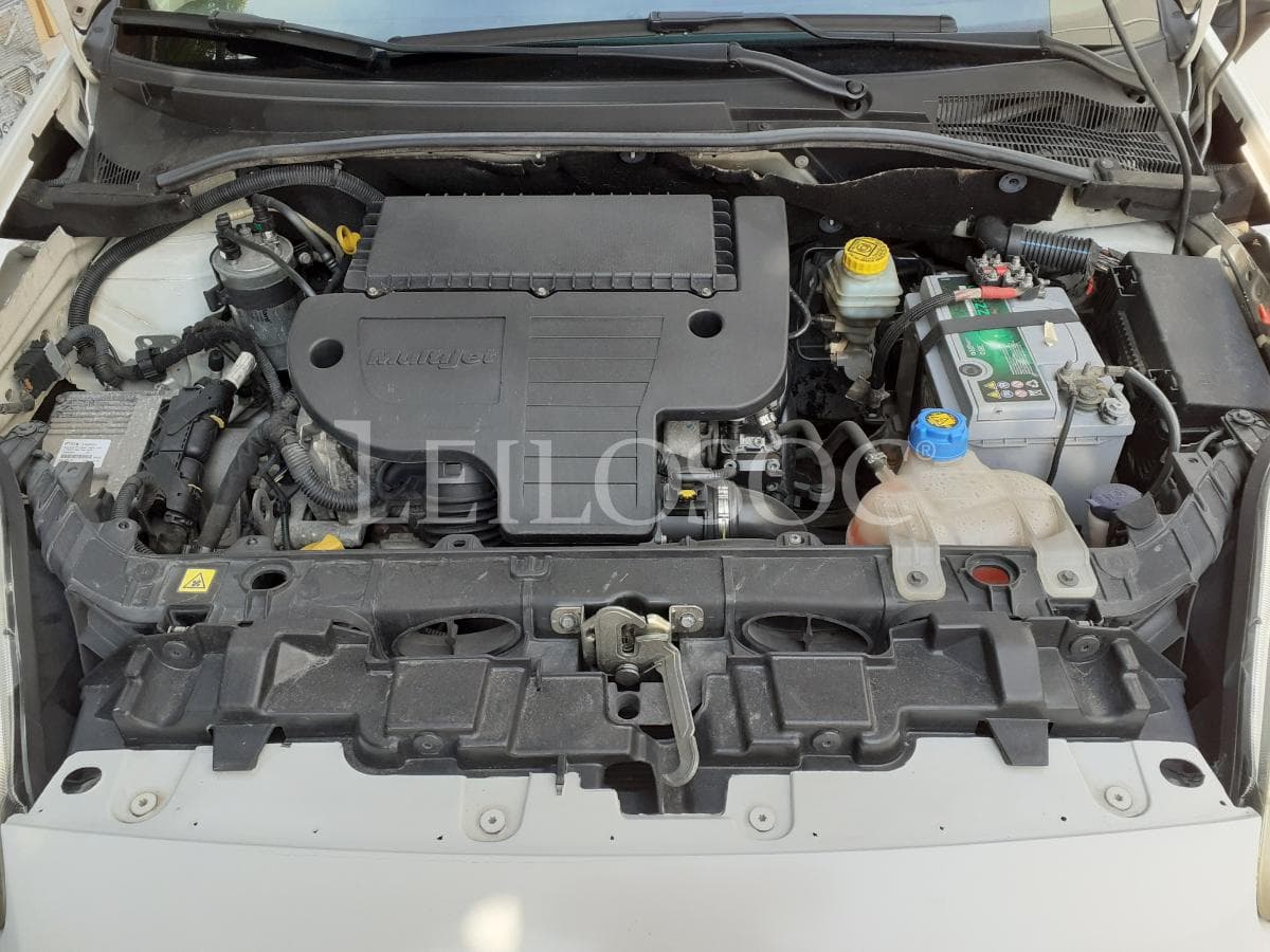 Fiat Punto · 2 Lugares · Ano 2008 — image 18
