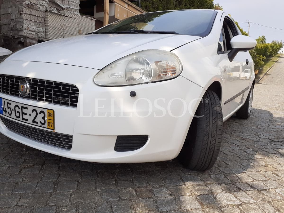 Fiat Punto · 2 Lugares · Ano 2008 — image 20