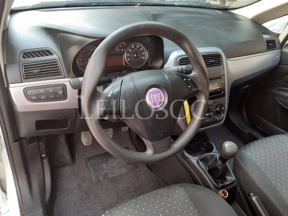 Fiat Punto · 2 Lugares · Ano 2008 — image 10