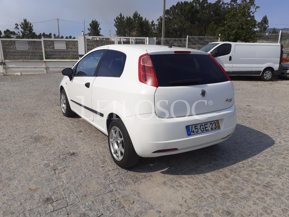 Fiat Punto · 2 Lugares · Ano 2008 — image 6