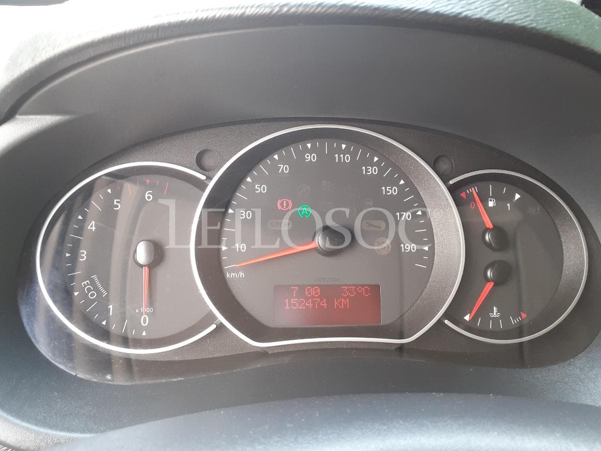 Renault Kangoo · 3 Lugares · Ano 2013 — image 14