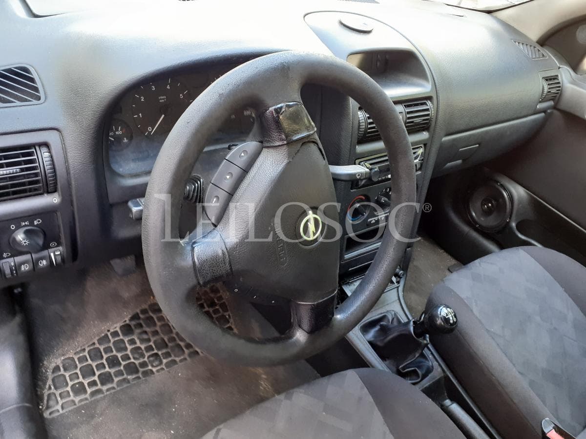 Opel Astra G Caravan 1.4 · Ano 2000 — imagen 11