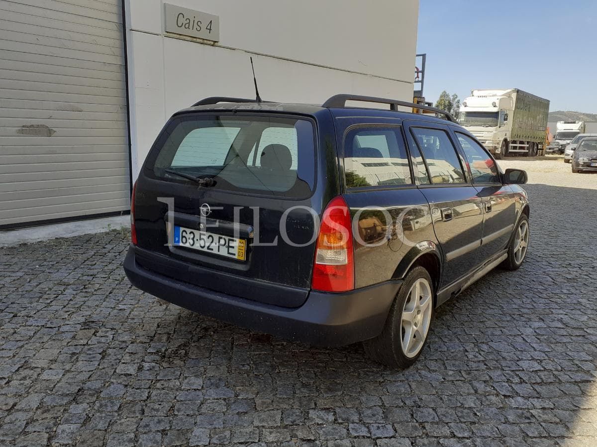 Opel Astra G Caravan 1.4 · Ano 2000 — imagen 4