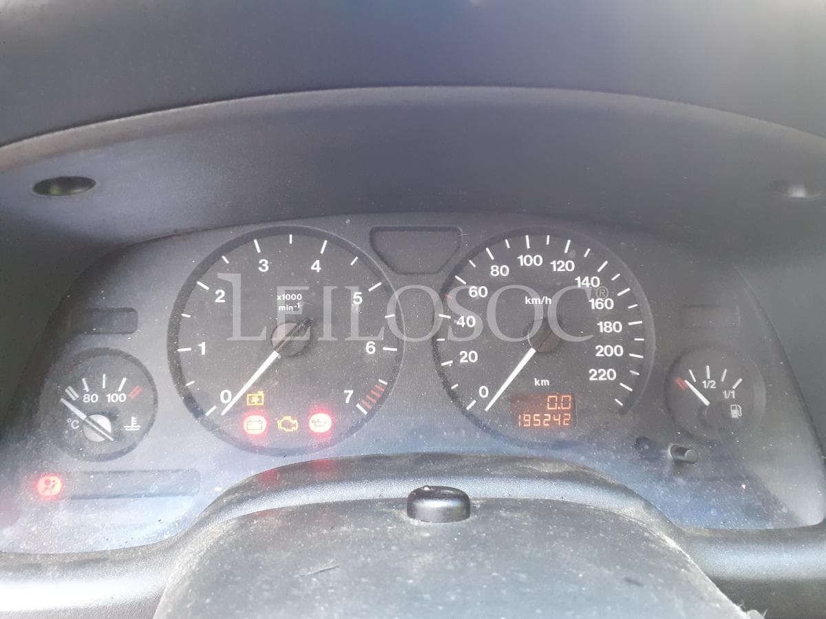 Opel Astra G Caravan 1.4 · Ano 2000 — imagen 14
