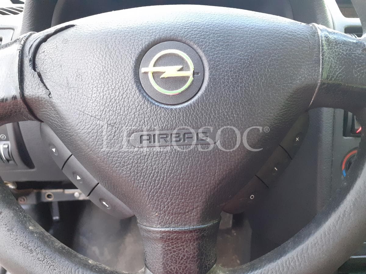 Opel Astra G Caravan 1.4 · Ano 2000 — imagen 15