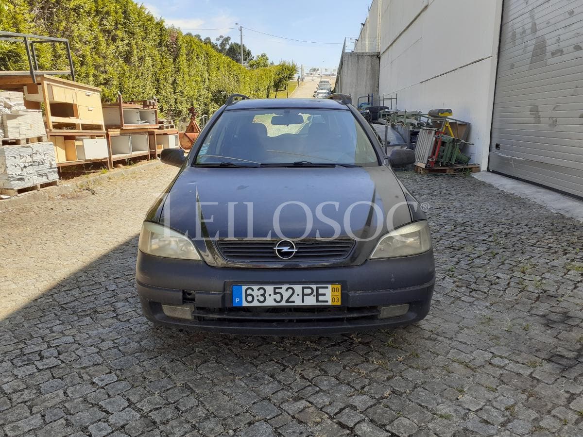 Opel Astra G Caravan 1.4 · Ano 2000 — imagen 2