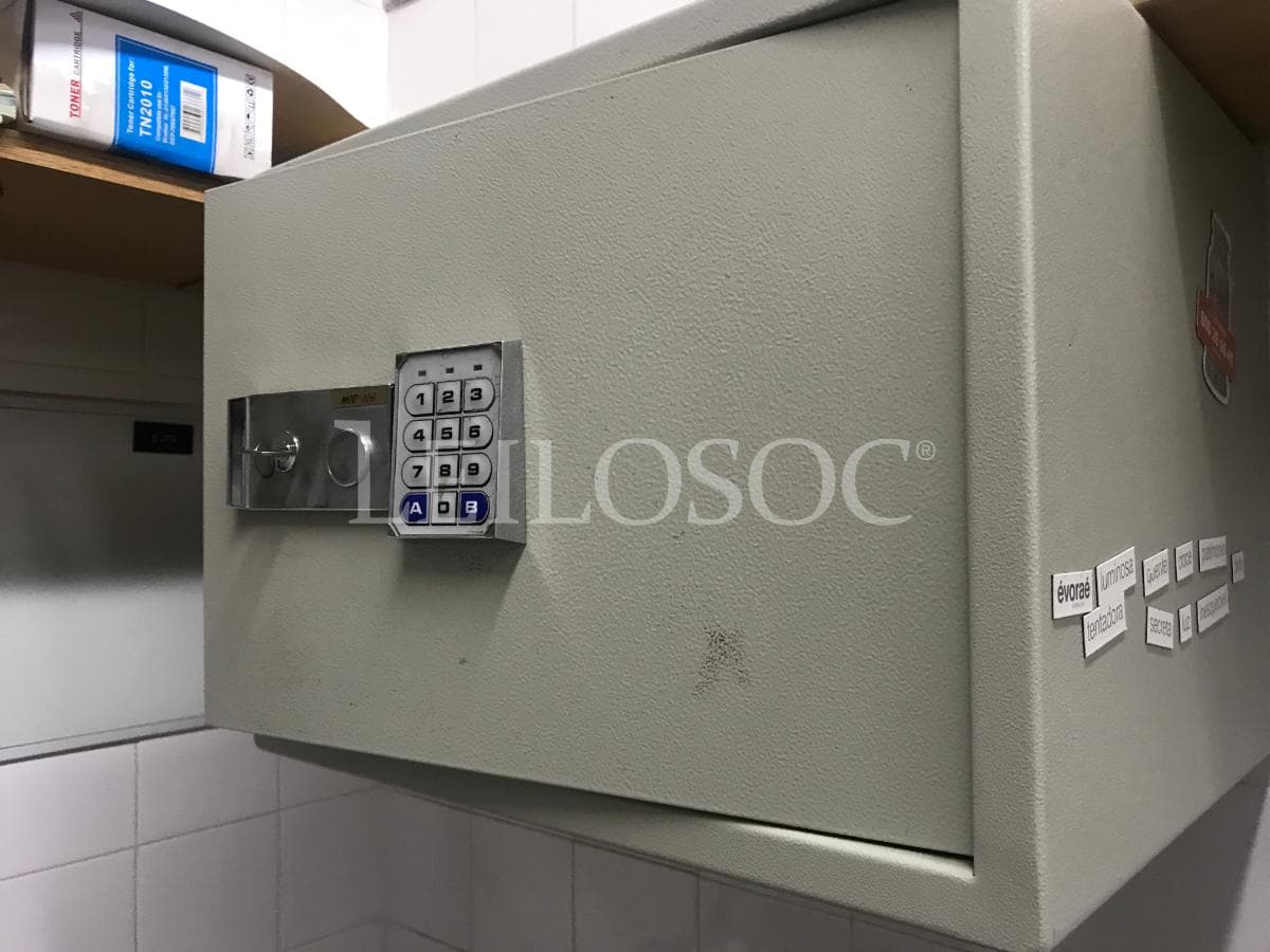 Equipamento Fabrico Pastelaria + Equipamentos de Frio + Equipamento Cozinha e Bar + Mobiliário Diverso + Equipamento Escritório — imagen 6