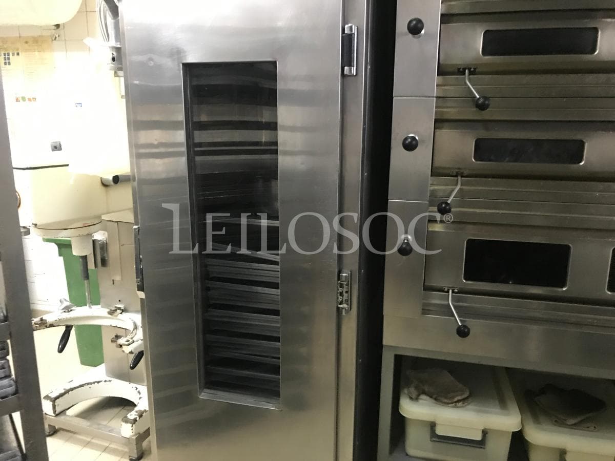 Equipamento Fabrico Pastelaria + Equipamentos de Frio + Equipamento Cozinha e Bar + Mobiliário Diverso + Equipamento Escritório — imagen 2
