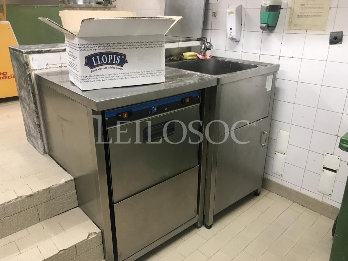 Equipamento Fabrico Pastelaria + Equipamentos de Frio + Equipamento Cozinha e Bar + Mobiliário Diverso + Equipamento Escritório — imagen 17