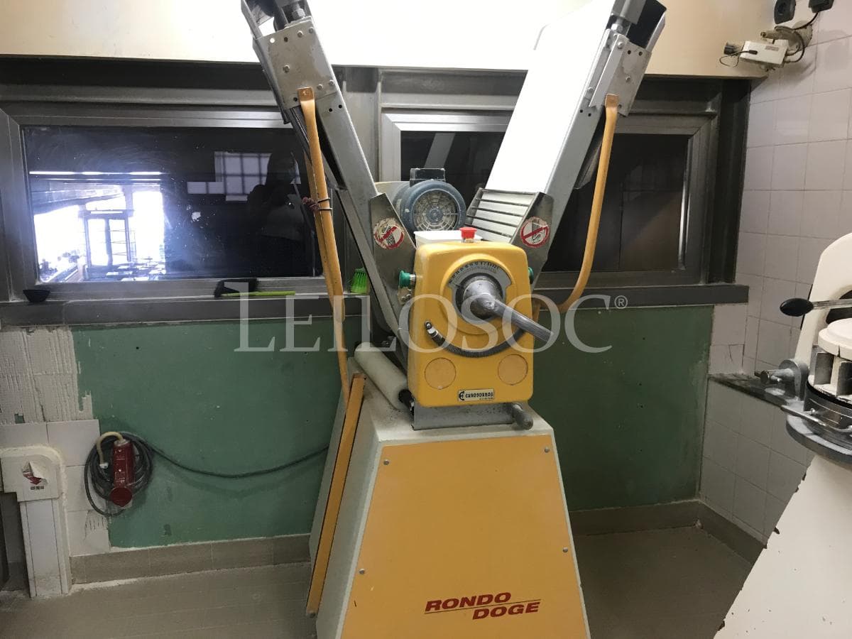 Equipamento Fabrico Pastelaria + Equipamentos de Frio + Equipamento Cozinha e Bar + Mobiliário Diverso + Equipamento Escritório — imagen 7