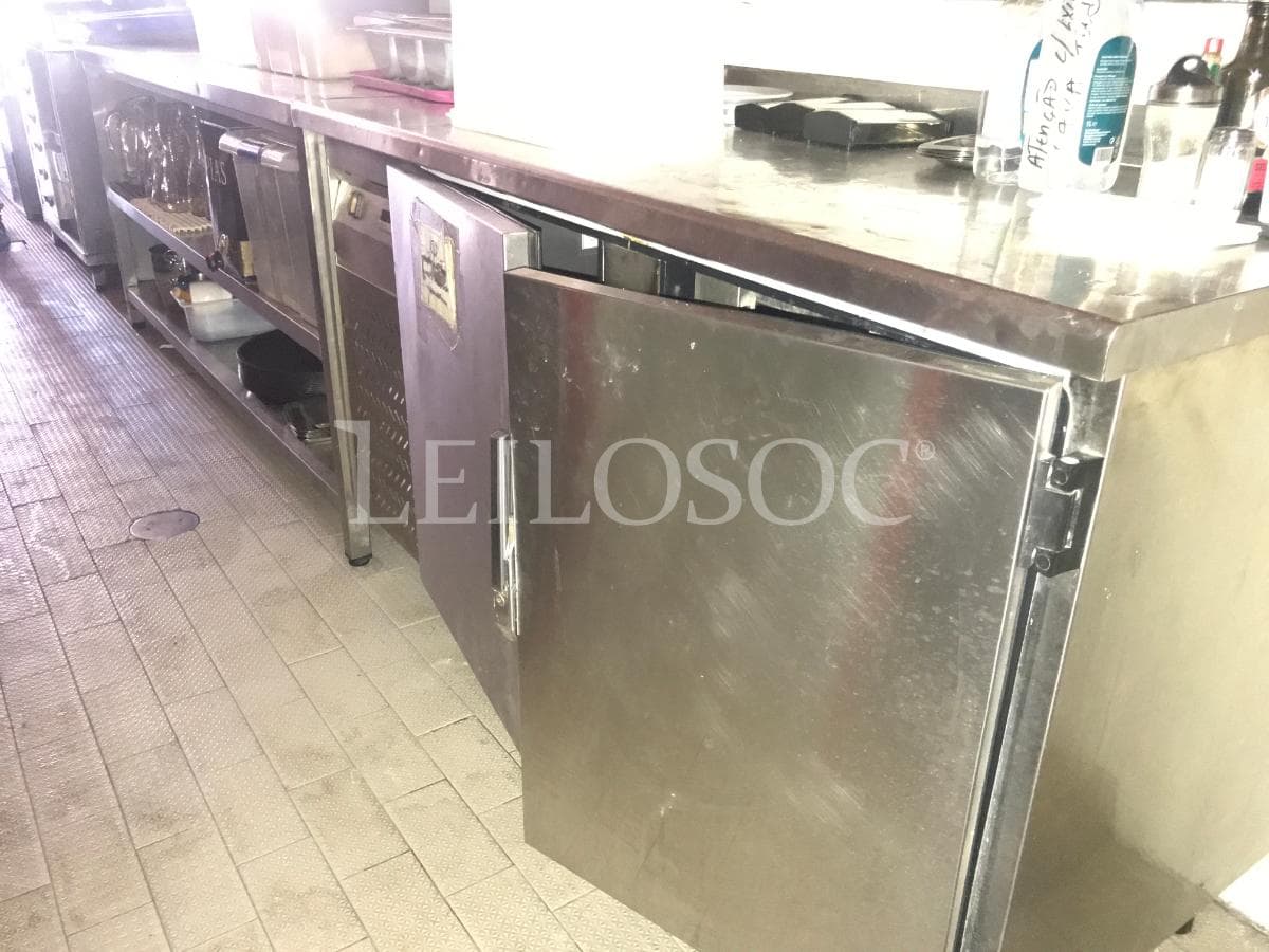 Equipamento Fabrico Pastelaria + Equipamentos de Frio + Equipamento Cozinha e Bar + Mobiliário Diverso + Equipamento Escritório — imagen 45