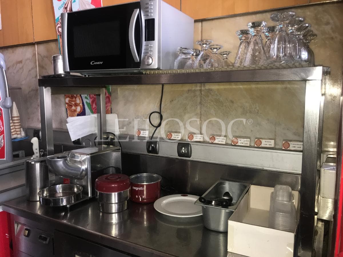 Equipamento Fabrico Pastelaria + Equipamentos de Frio + Equipamento Cozinha e Bar + Mobiliário Diverso + Equipamento Escritório — imagen 51