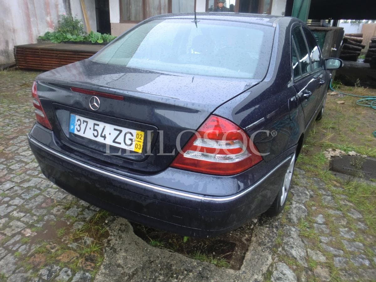 MERCEDES-BENZ C — imagen 5