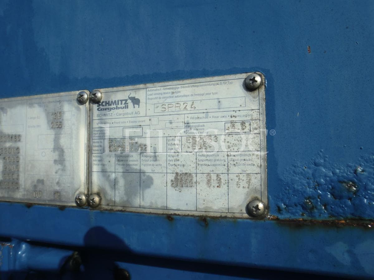 Semi-trailer — image 3