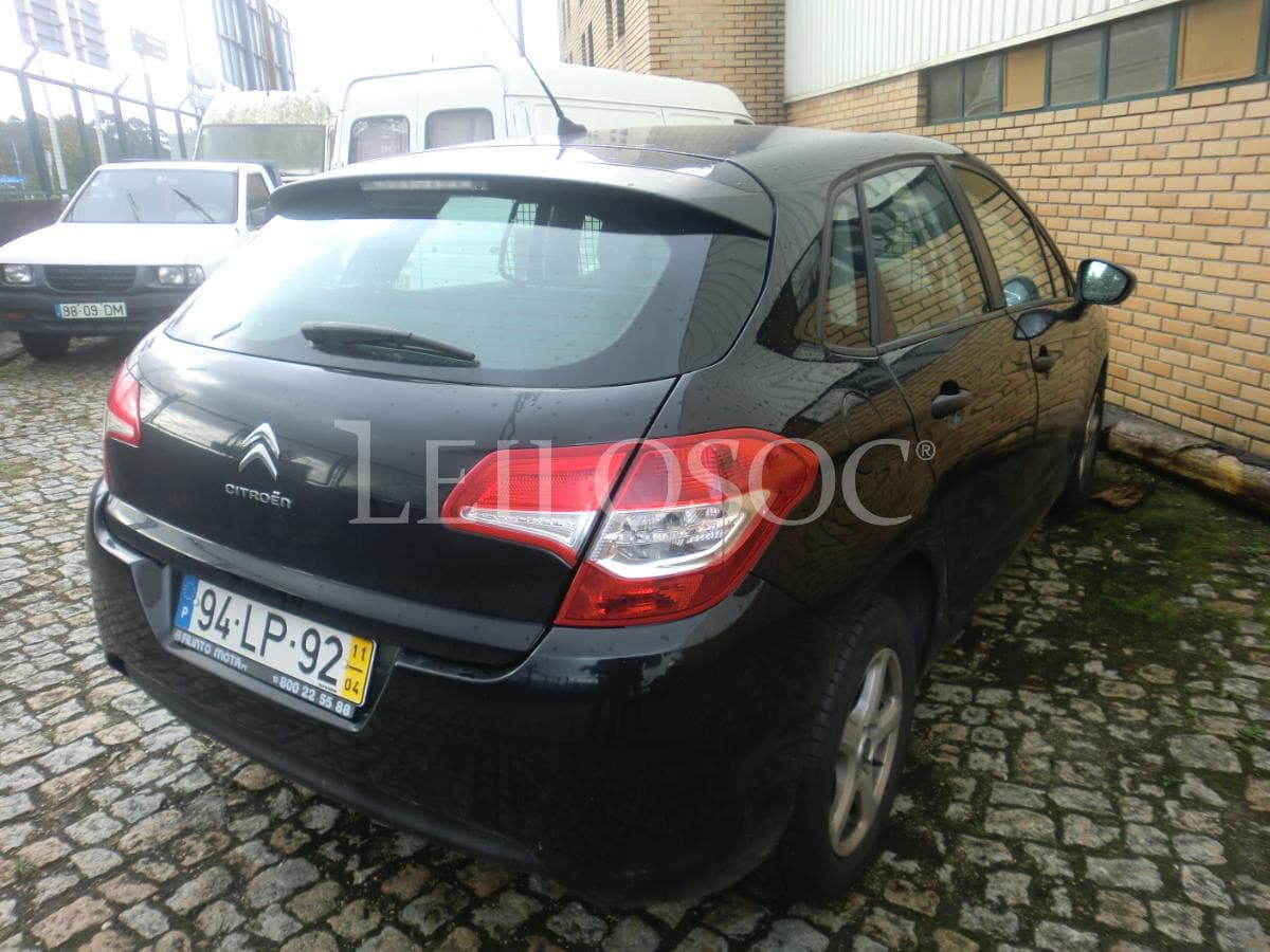 CITROËN C4 — image 2