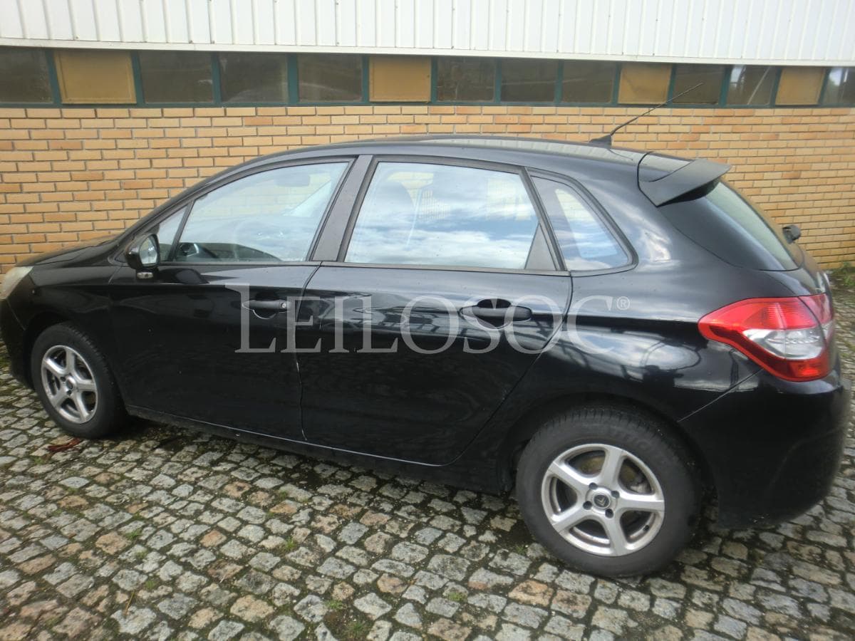 CITROËN C4 — image 1