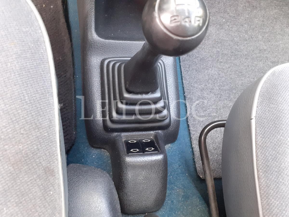 Peugeot 106 1.5 D · Ano 1997 — imagem 14