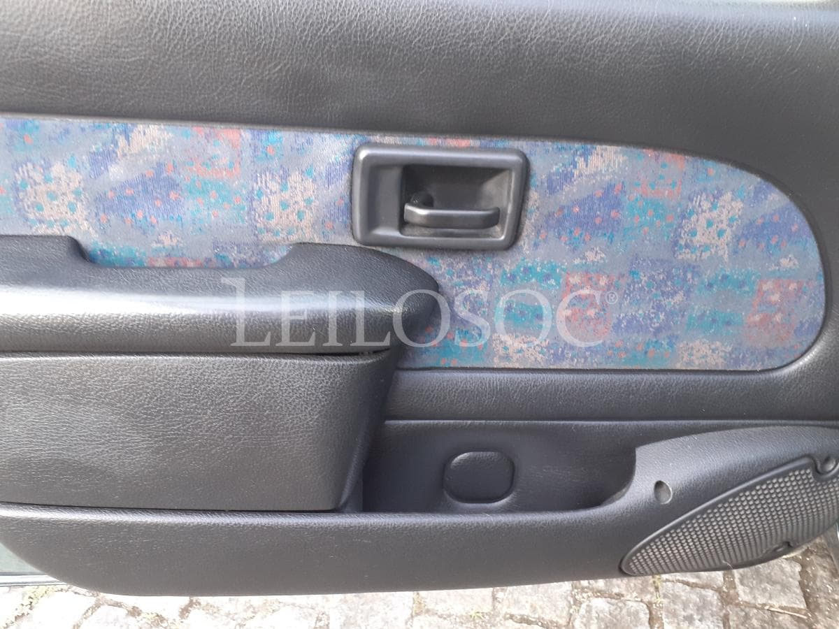 Peugeot 106 1.5 D · Ano 1997 — imagem 9
