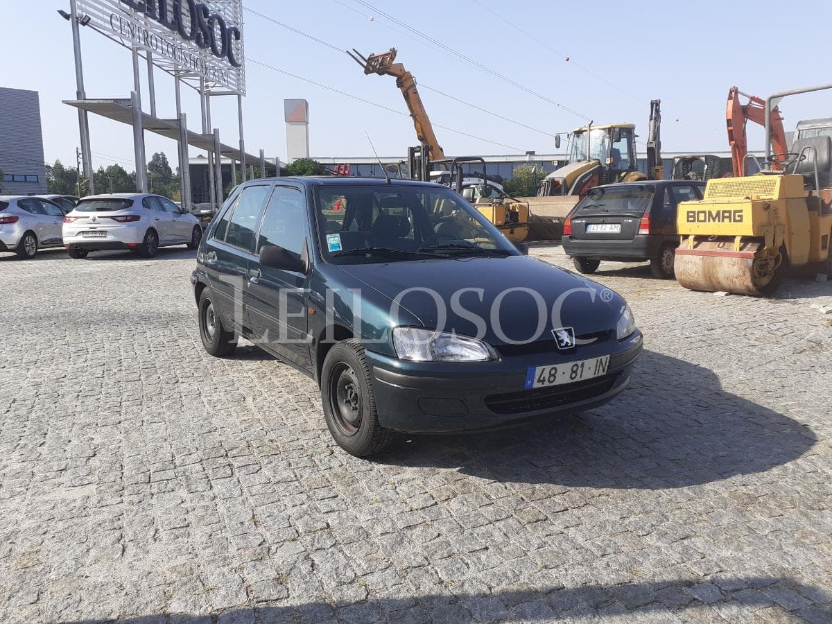 Peugeot 106 1.5 D · Ano 1997