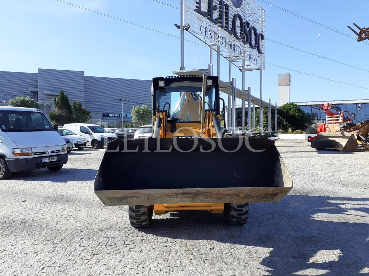 JCB 1CX · Ano 2005 — imagen 2