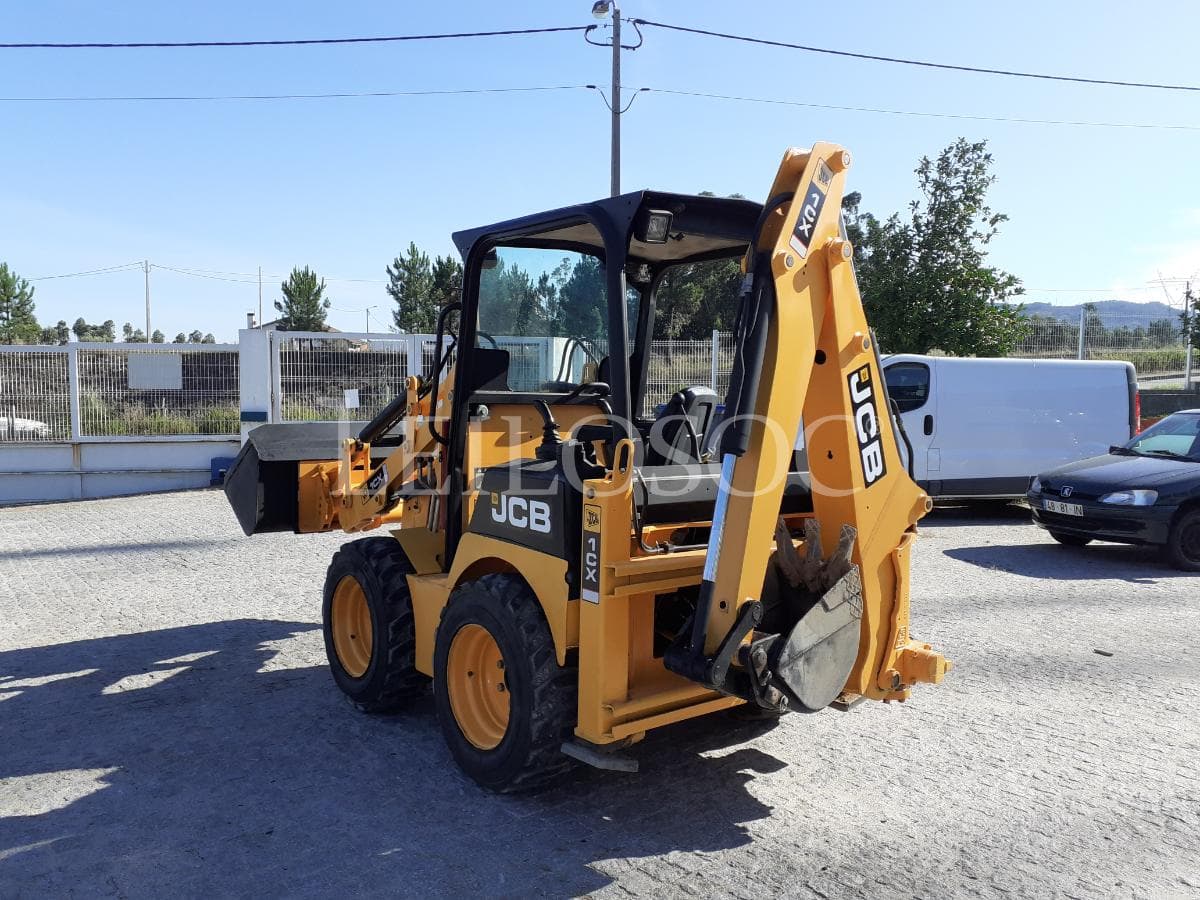 JCB 1CX · Ano 2005 — imagen 6