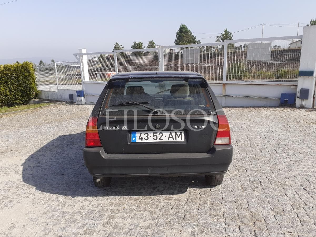 Citroën AX 1.4 TRD · Ano 1992 — image 5