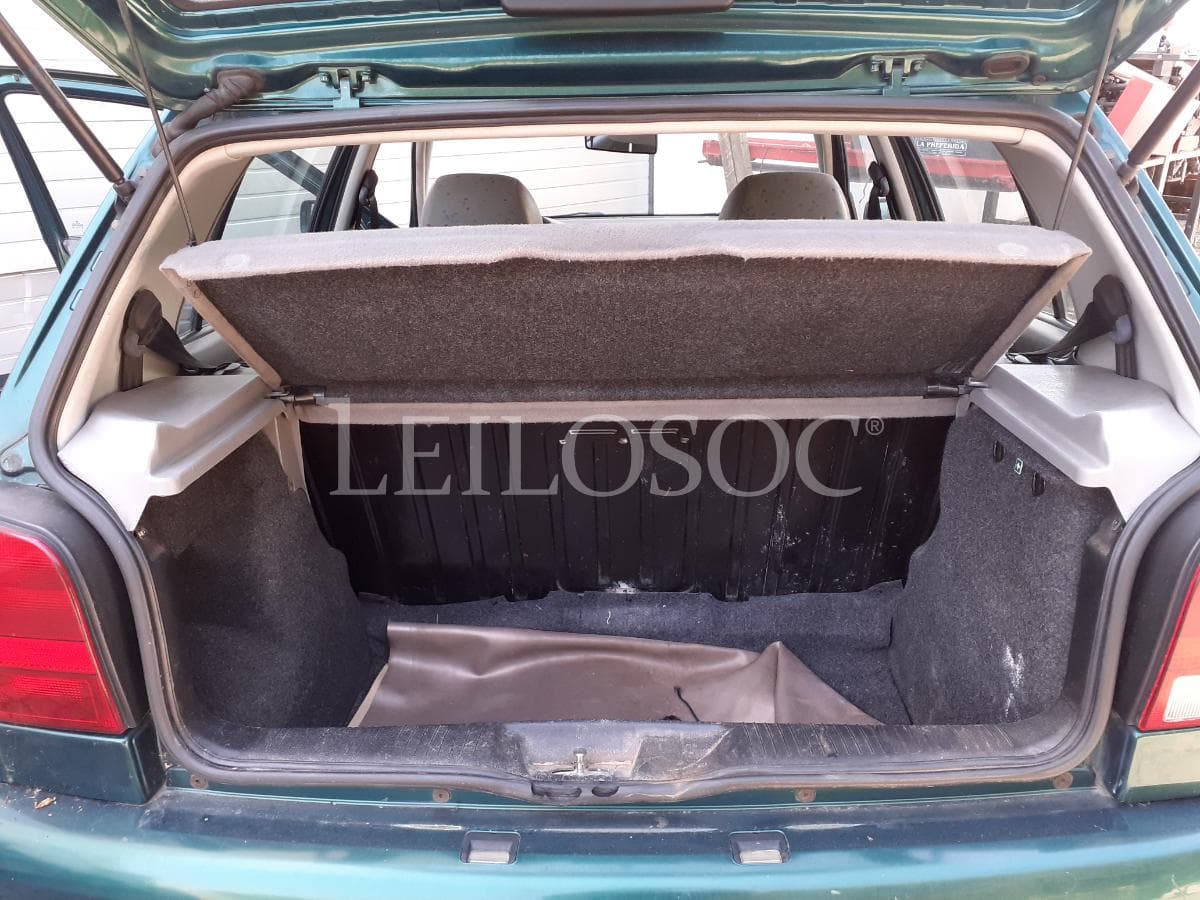 Volkswagen Polo 1.0 · Ano 1998 — imagen 17