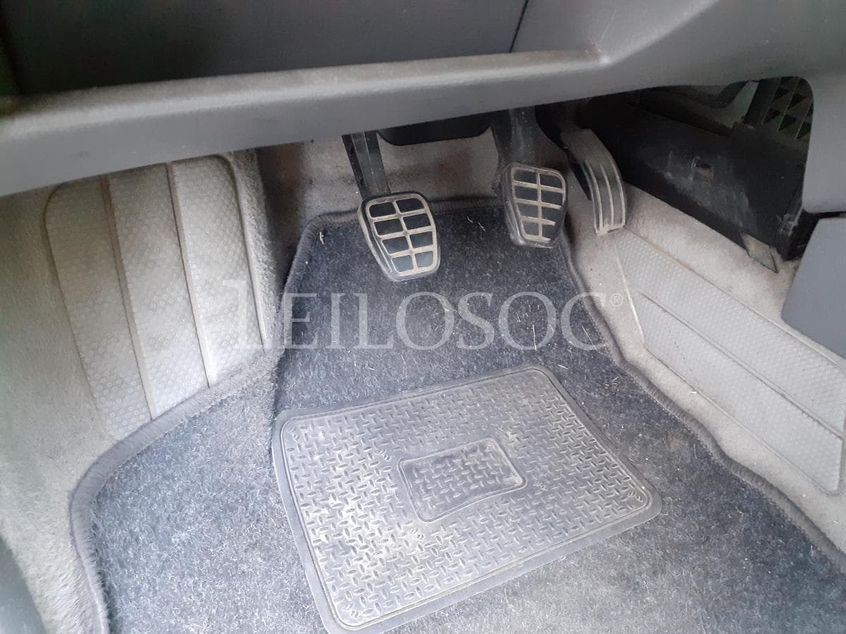 Volkswagen Polo 1.0 · Ano 1998 — imagen 9