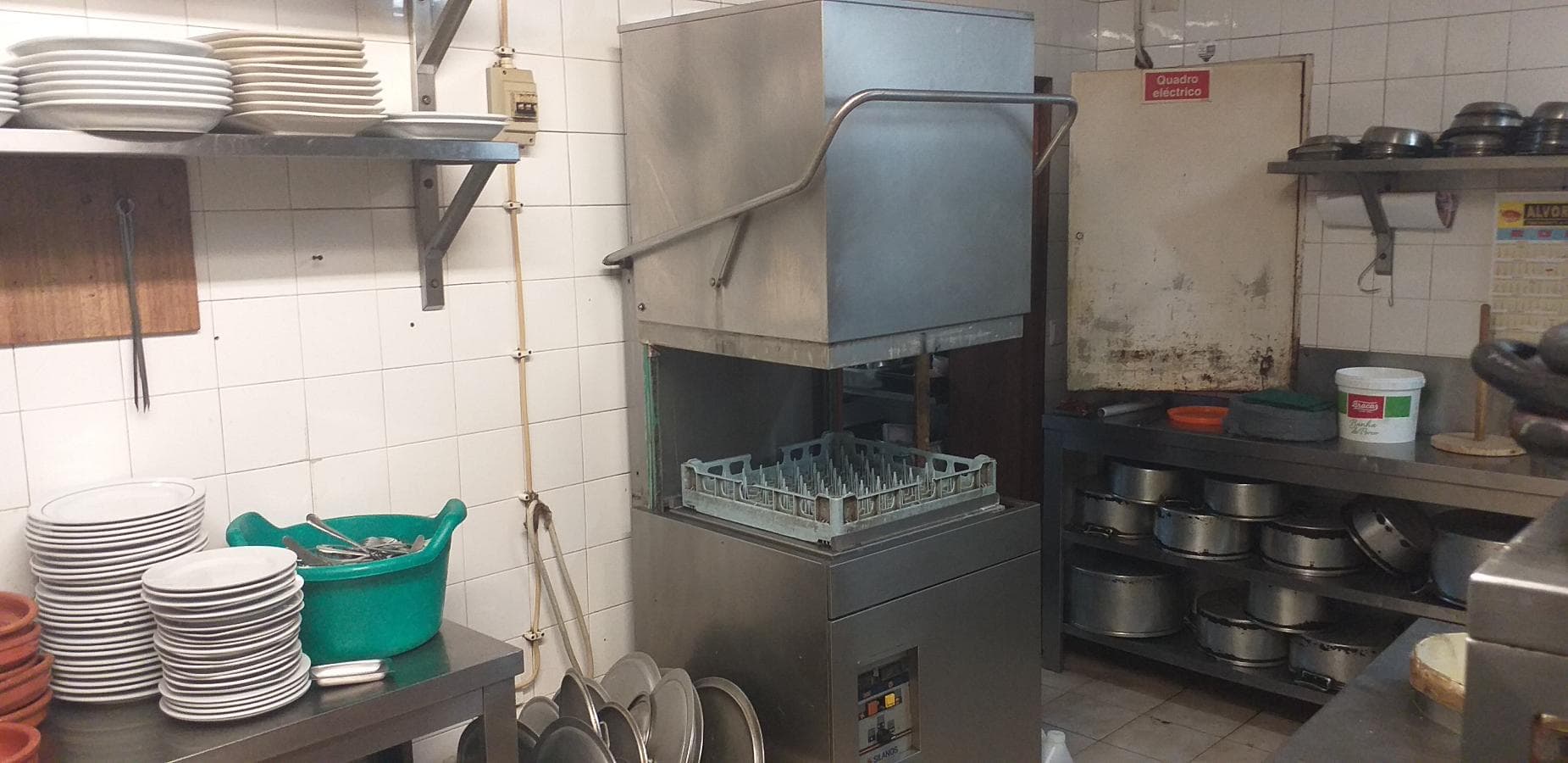 Equipamento de Restauração e Escritório — imagen 22