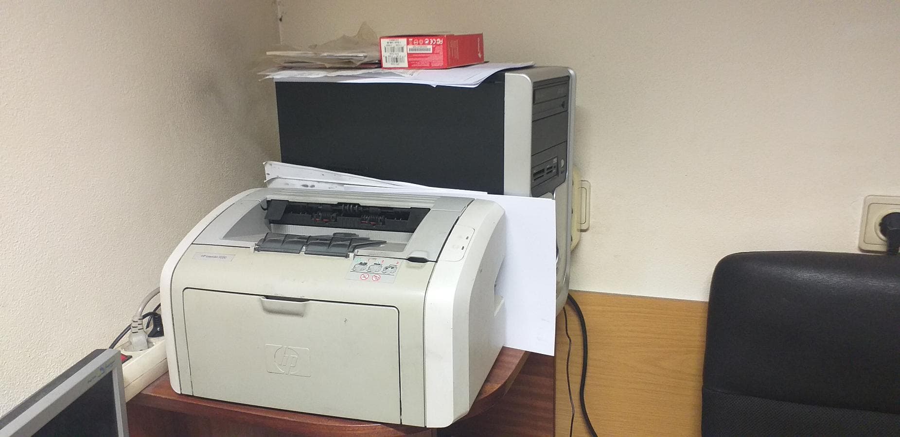 Equipamento de Restauração e Escritório — imagen 34