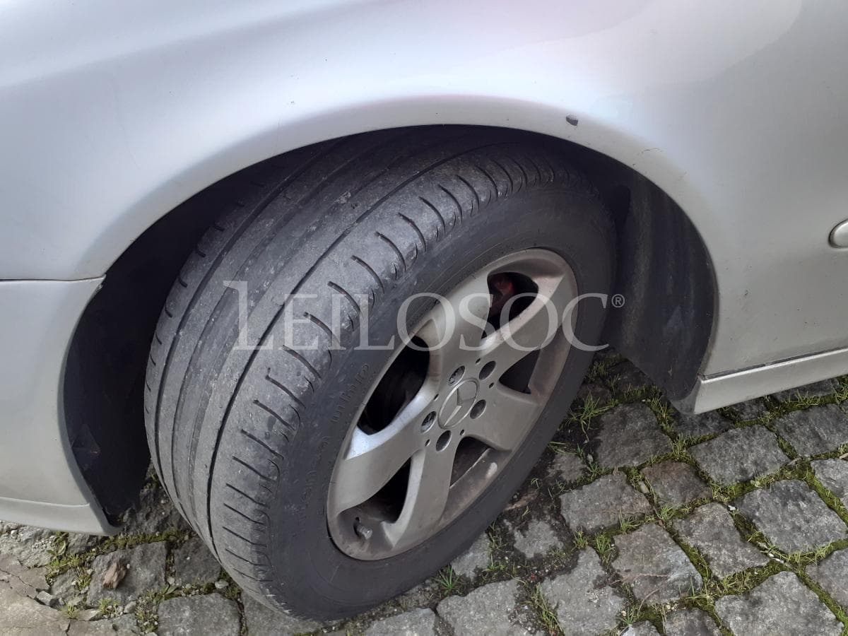 Mercedes-Benz E220 CDI · Ano 2005 — imagen 26