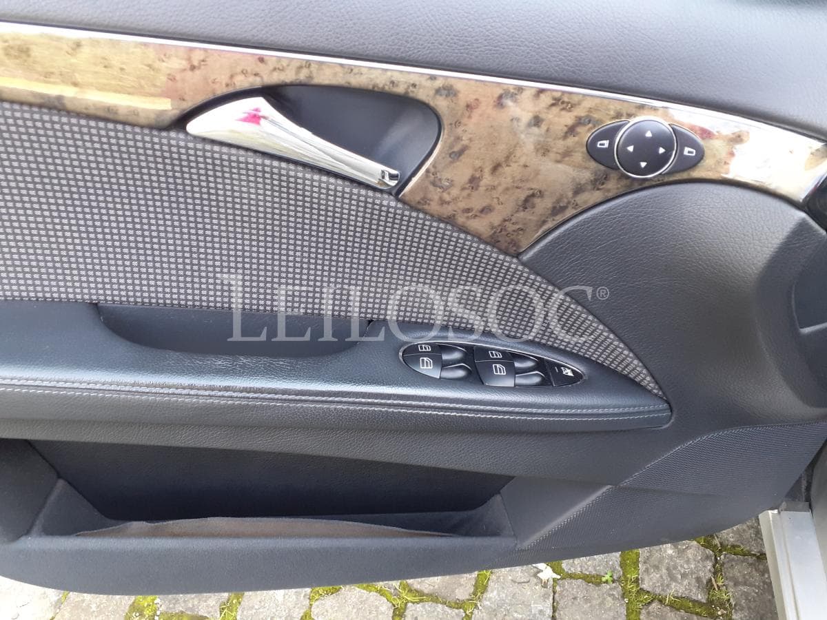 Mercedes-Benz E220 CDI · Ano 2005 — imagen 9