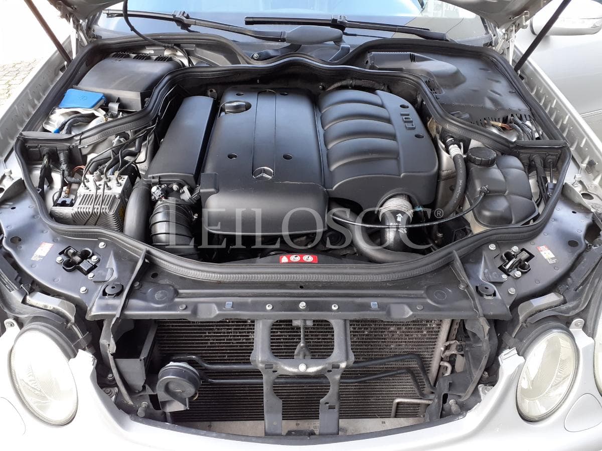 Mercedes-Benz E220 CDI · Ano 2005 — imagen 19