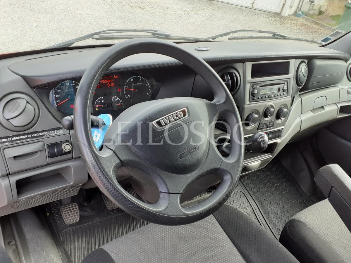 Iveco Daily 35C15 · Ano 2013 — imagen 10