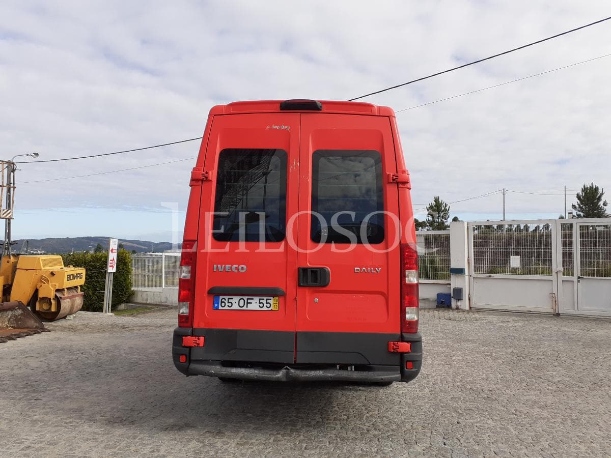 Iveco Daily 35C15 · Ano 2013 — imagen 5