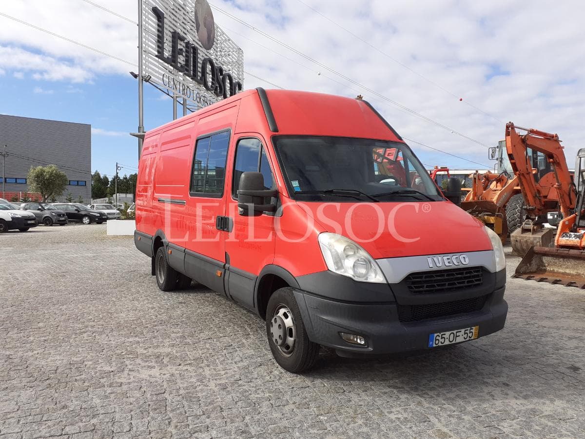 Iveco Daily 35C15 · Ano 2013 — imagen 1