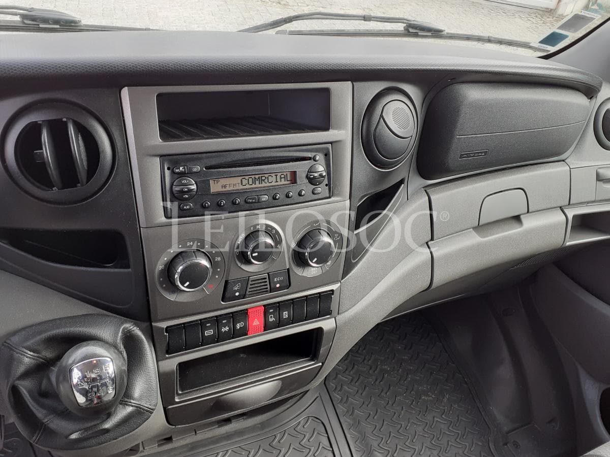 Iveco Daily 35C15 · Ano 2013 — imagen 12