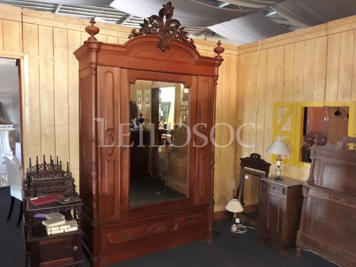 Mobiliário Vintage e Centenário