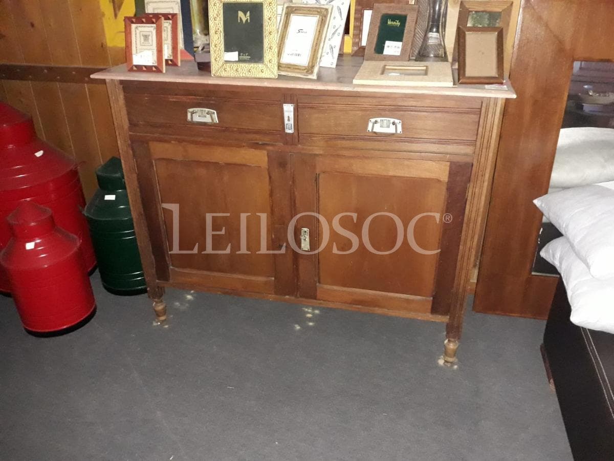 Mobiliário Vintage e Centenário — image 3