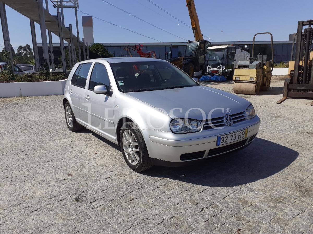 Volkswagen Golf 1.9 TDI · Ano 2001 — imagen 1