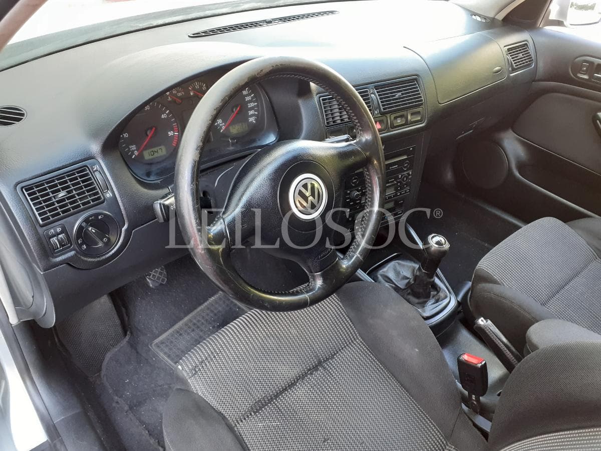 Volkswagen Golf 1.9 TDI · Ano 2001 — imagen 10