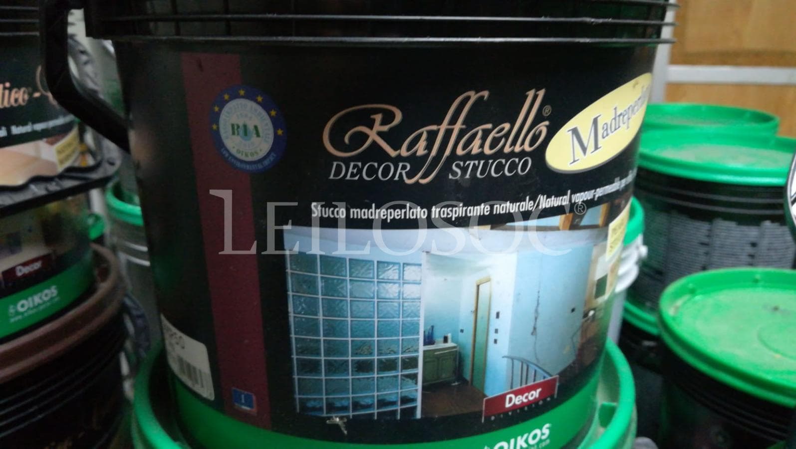 ESPANHA · Lote tinta e revestimento — imagen 2