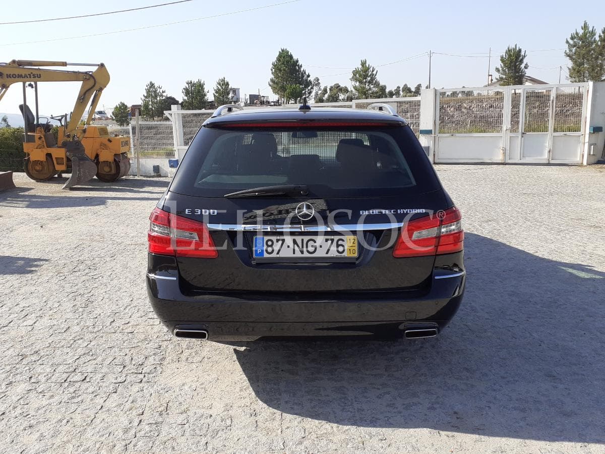 Mercedes-Benz E 300 Hybrid/Diesel · Ano 2012 — image 5