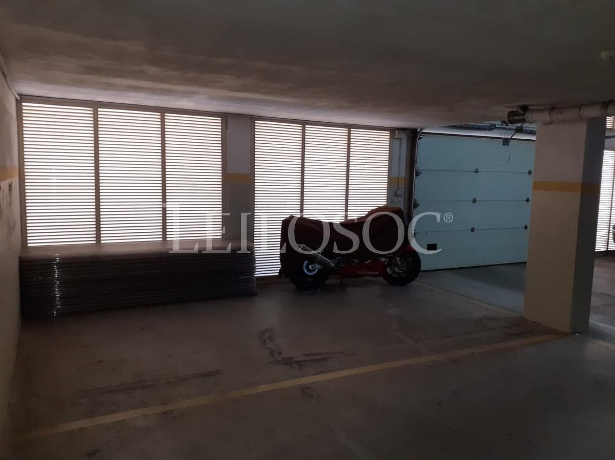 Garagem Fechada · Maia — image 2