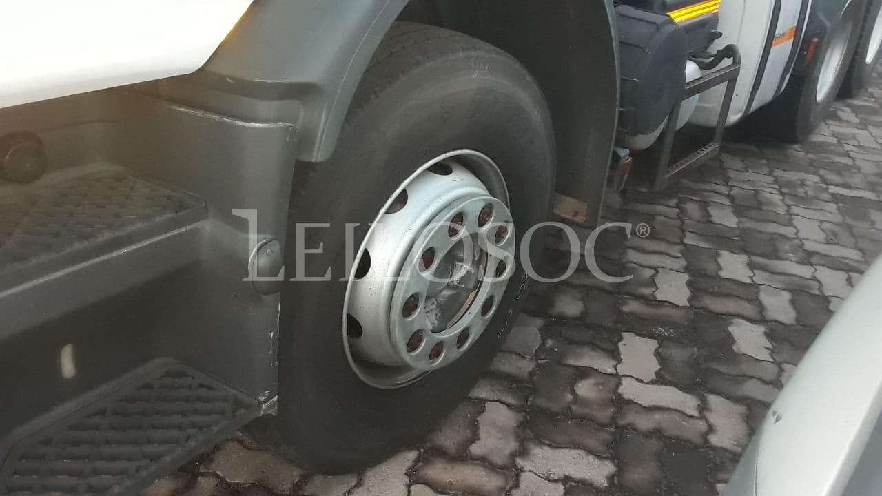 Camião Renault · — imagem 4
