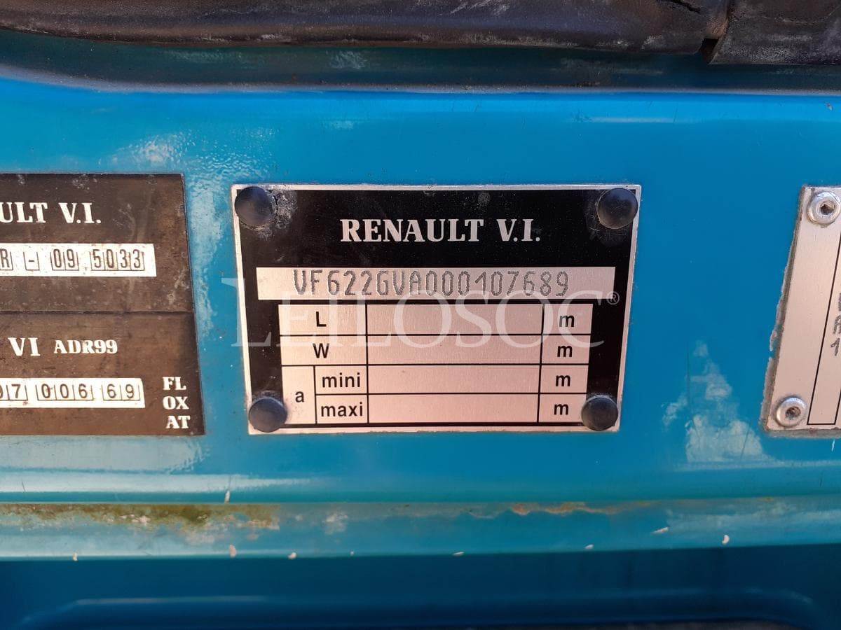 Trator Renault 420 DCI · Ano 2000 — image 18