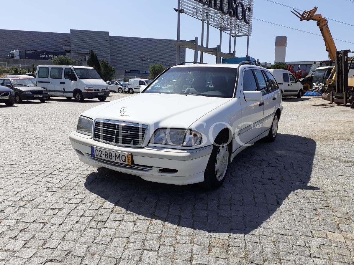 Mercedes-Benz C 220D · Ano 1997 — imagen 1
