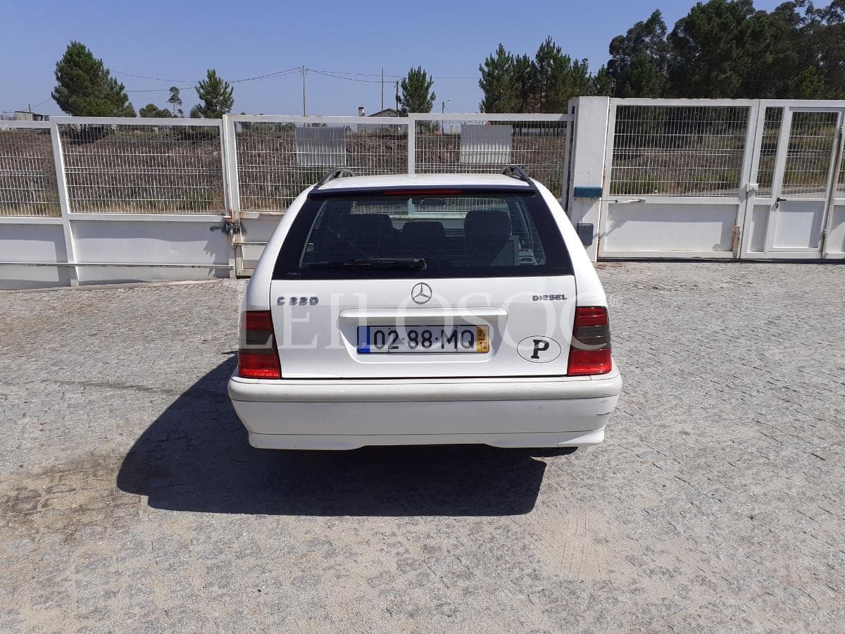 Mercedes-Benz C 220D · Ano 1997 — imagen 5